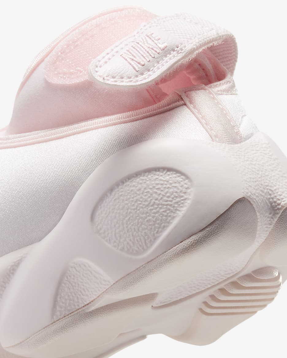 Nike air rift women's shoe sale online